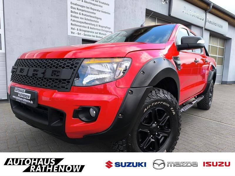 Gebraucht Ford Ranger Limited 200 PS (147 kW) 2015 Coloradorot Pickup