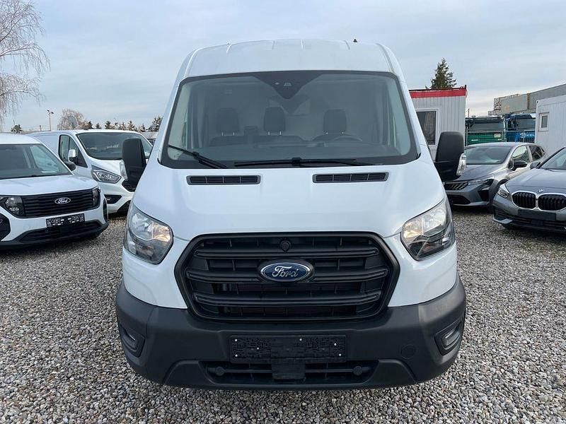 Usado Ford Transit 131 HP (96 kW) 2024 Branco Monovolume