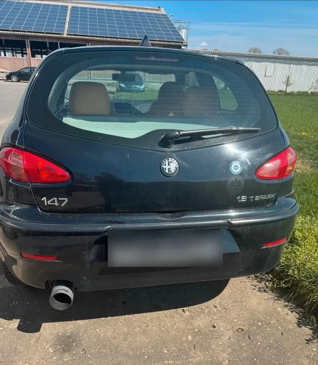 Gebraucht Alfa Romeo 147 120 PS (88 kW) 2002 Schwarz Kleinwagen
