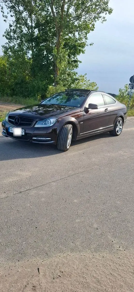 Gebraucht Mercedes C180 156 PS (114 kW) 2011 Coupé