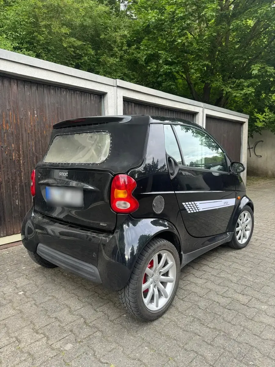 Usata Smart ForTwo Cabrio 55 CV (40 kW) 2001 Nero Cabrio