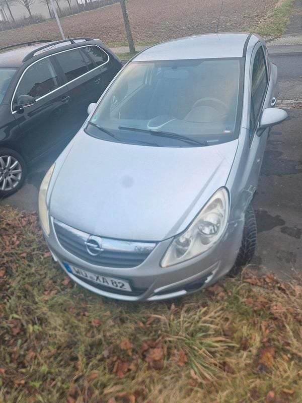 Silber Gebraucht 2008 Opel Corsa Kleinwagen | 500 € (Superpreis) - Bild 1/4