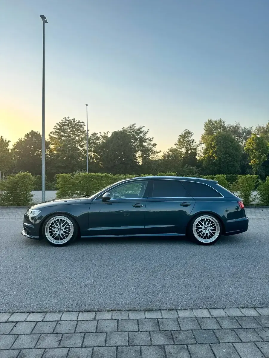 Gebraucht Audi A6 Comfort 252 PS (185 kW) 2016 Blau Kombi