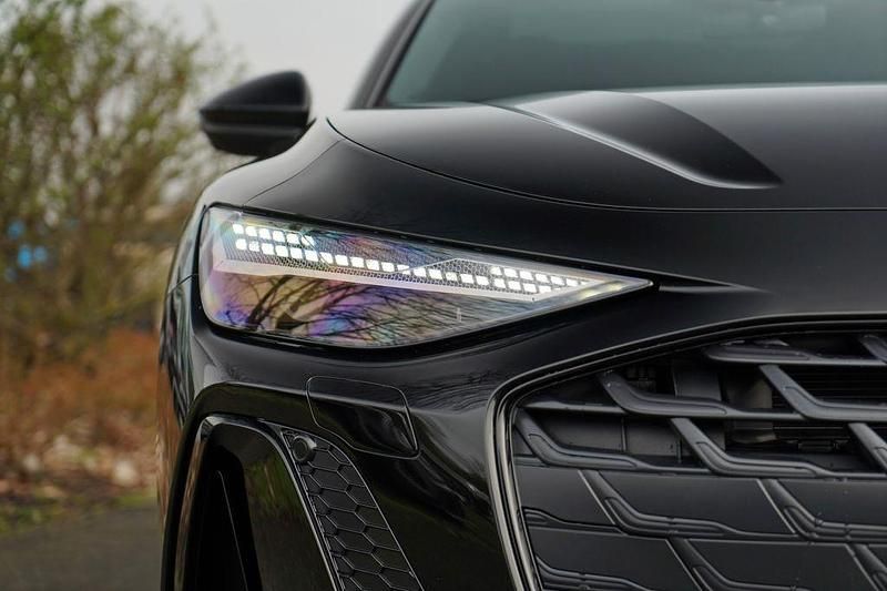 Gebraucht Audi A6 Ambiente 252 PS (185 kW) 2026 Grau Kombi