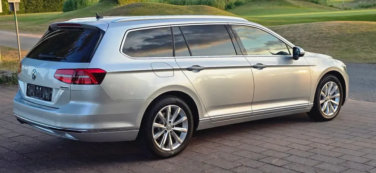 Gebraucht VW Passat Highline 190 PS (139 kW) 2019 Silber Kombi