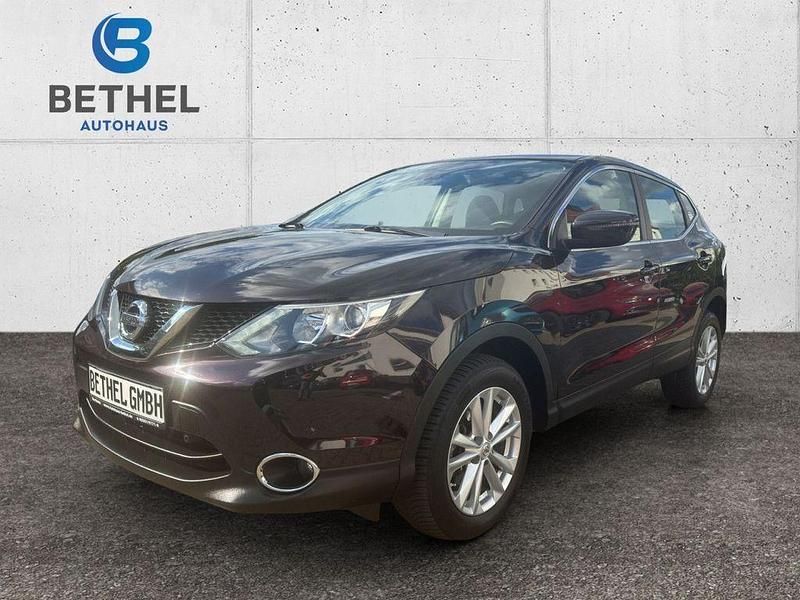 Violett (metallic) Gebraucht 2016 Nissan Qashqai Acenta SUV | 11.990 € (Guter Preis) - Bild 1/4