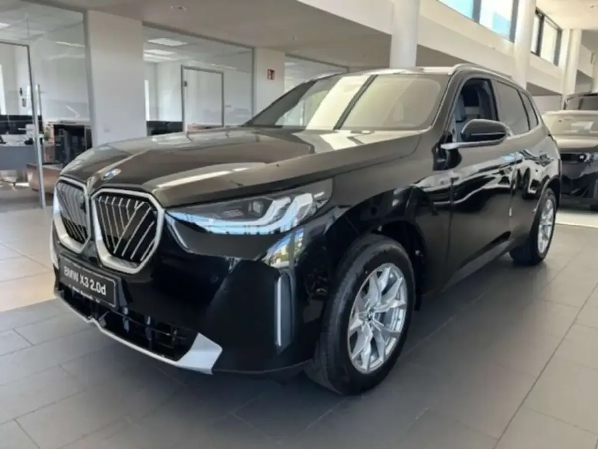 Neu BMW X3 Sport Line 197 PS (144 kW) 2026 Saphirschwarz metallic SUV
