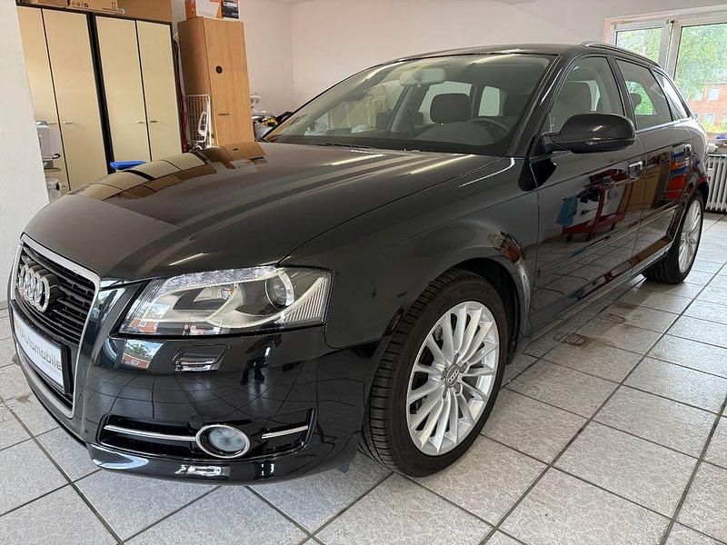 Schwarz Gebraucht 2012 Audi A3 Ambition Limousine | 8.600 € (Guter Preis) - Bild 1/4