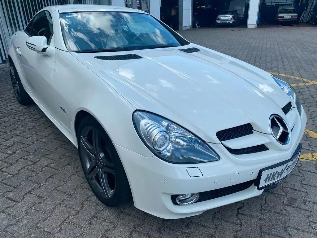 Gebraucht Mercedes SLK300 231 PS (169 kW) 2009 Weiß Cabrio