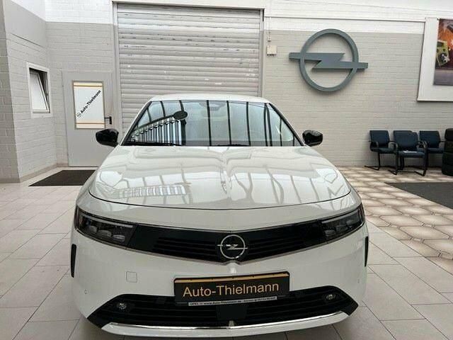 Gebraucht Opel Astra Elegance 131 PS (96 kW) 2021 Weiß Limousine