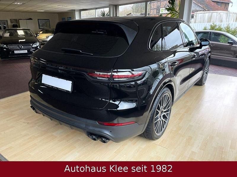 Używany Porsche Cayenne 340 KM (250 kW) 2019 Czarny SUV