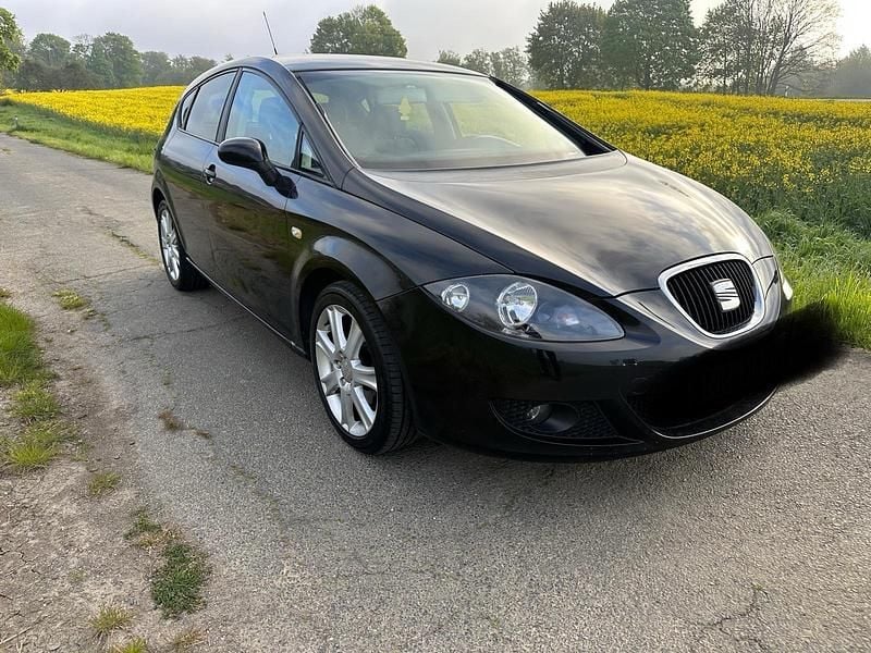 Occasion Seat Leon 101 ch (74 kW) 2008 Noir Citadine