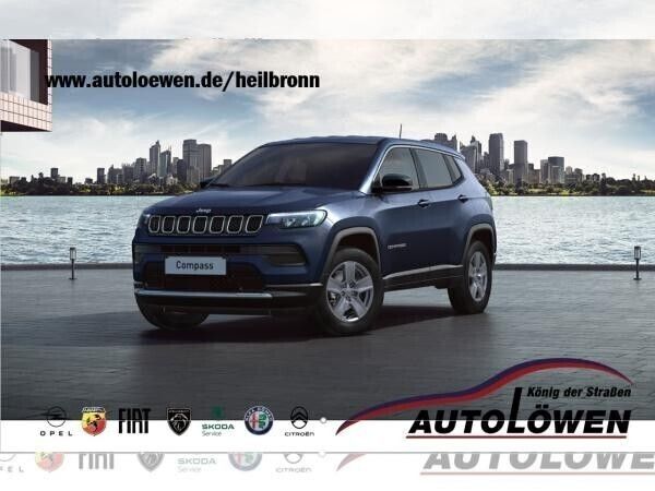 Blau (blue shade) Neu 2025 Jeep Compass Altitude SUV | 38.427 € (Teuer) - Bild 1/4