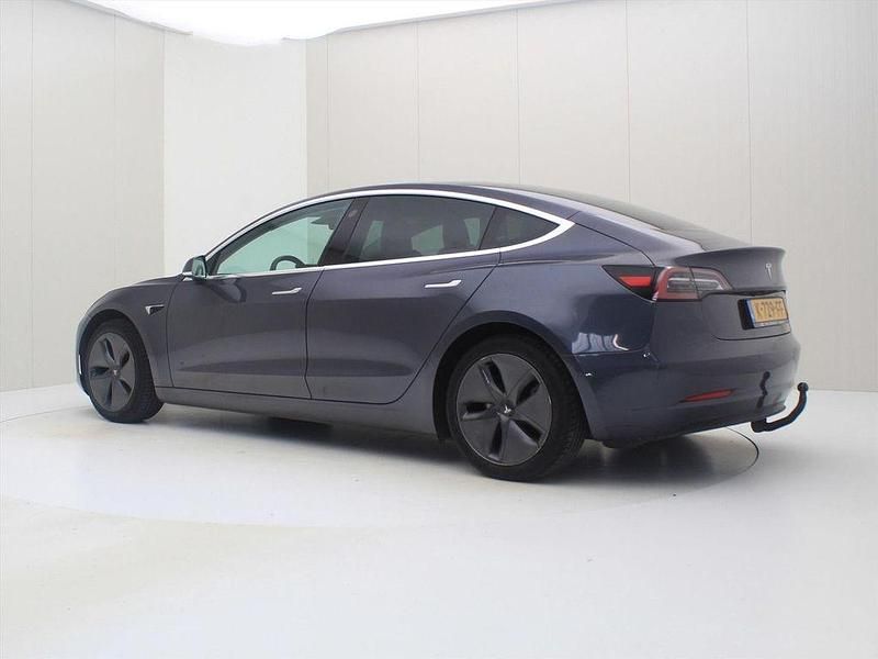Gebraucht Tesla Model 3 Standard Range 225 kW (306 PS) 2020 Grau Limousine