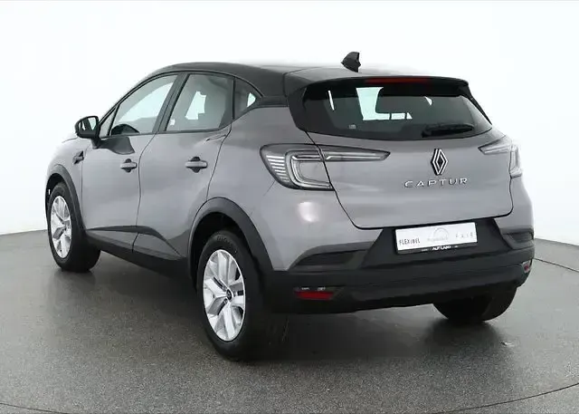 Neu Renault Captur 91 PS (66 kW) 2026 Grau SUV