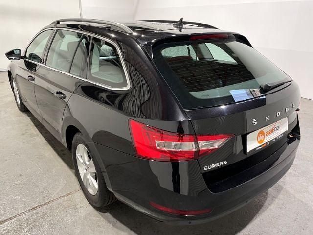 Gebraucht Skoda Superb Ambition 150 PS (110 kW) 2021 Cerna magic/black magic Kombi