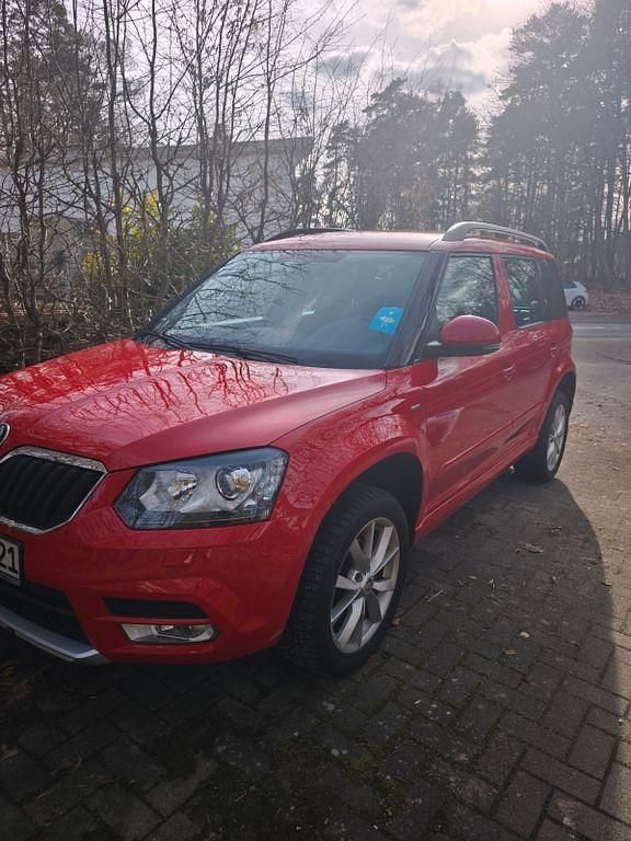 Gebraucht Skoda Yeti Ambition 110 PS (80 kW) 2016 Rot SUV