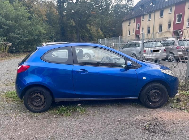 Blau Gebraucht 2009 Mazda 2 Inclusive Kleinwagen | 1.700 € (Superpreis) - Bild 1/4