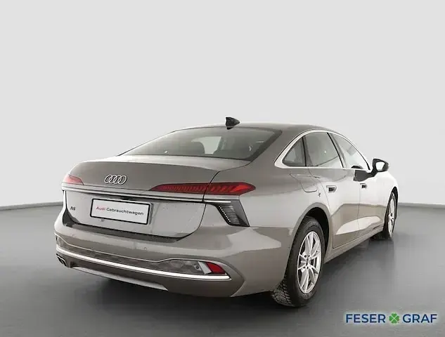 Gebraucht Audi A6 Advanced 204 PS (150 kW) 2025 Chronosgrau metallic Limousine
