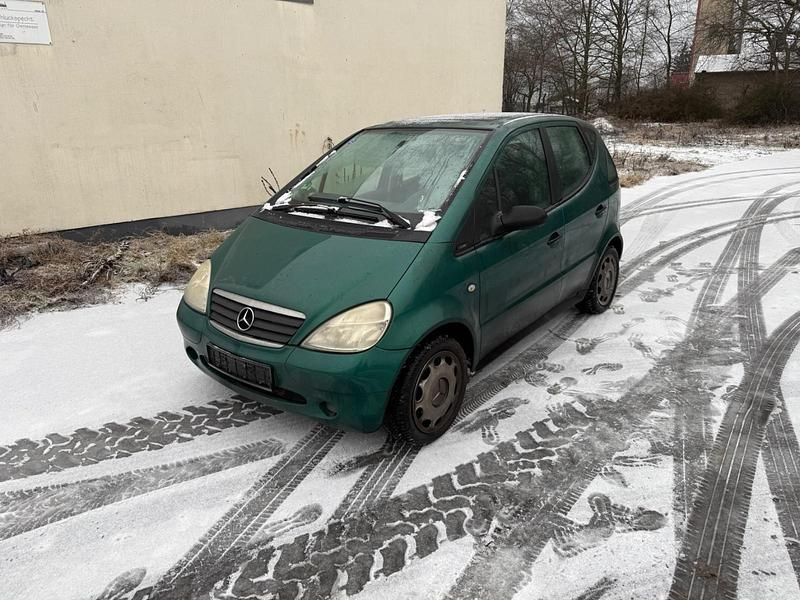 Gebraucht 2000 Mercedes A160 Classic Limousine | 1.500 € (Guter Preis) - Bild 1/4