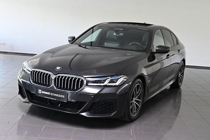 Sophistograu brillanteffekt me Gebraucht 2021 BMW 530 M Sport Limousine | 39.750 € (Fairer Preis) - Bild 1/4