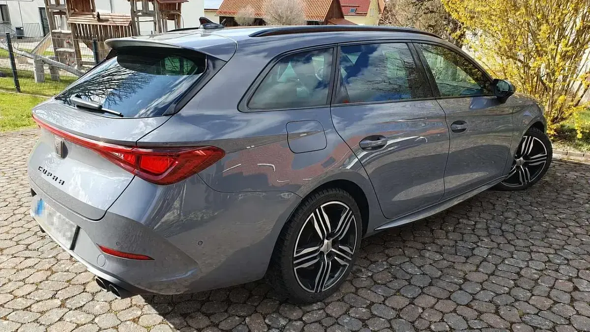 Gebraucht Cupra Leon VZ 310 PS (228 kW) 2023 Grau Kombi