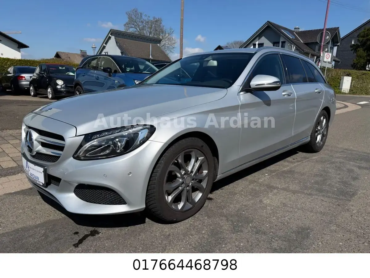 Gebraucht Mercedes C180 156 PS (114 kW) 2015 Silber Kombi