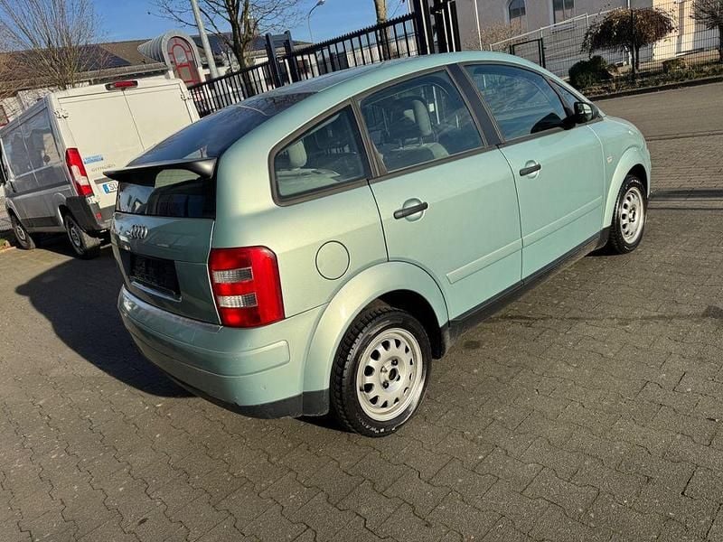 Gebraucht Audi A2 61 PS (44 kW) 2001 Grün Kleinwagen
