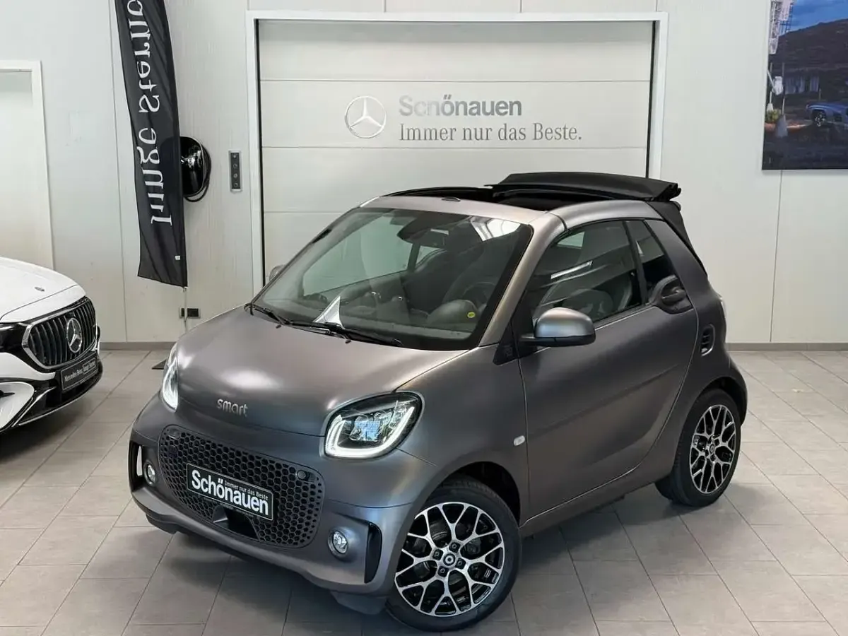 Gebraucht Smart ForTwo Electric Drive Exclusive 60 kW (82 PS) 2023 Grau Cabrio