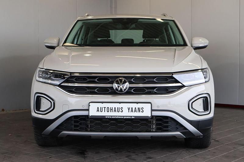 Gebraucht VW T-Roc Style 110 PS (80 kW) 2023 Grau SUV