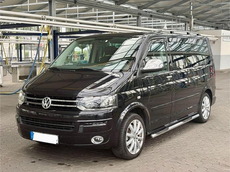 Schwarz Gebraucht 2010 VW T5 Comfortline Van | 13.800 € - Bild 1/4