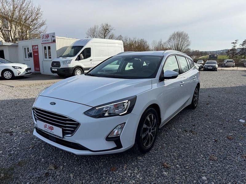 Gebraucht Ford Focus Cool & Connect 120 PS (88 kW) 2020 Weiß Limousine