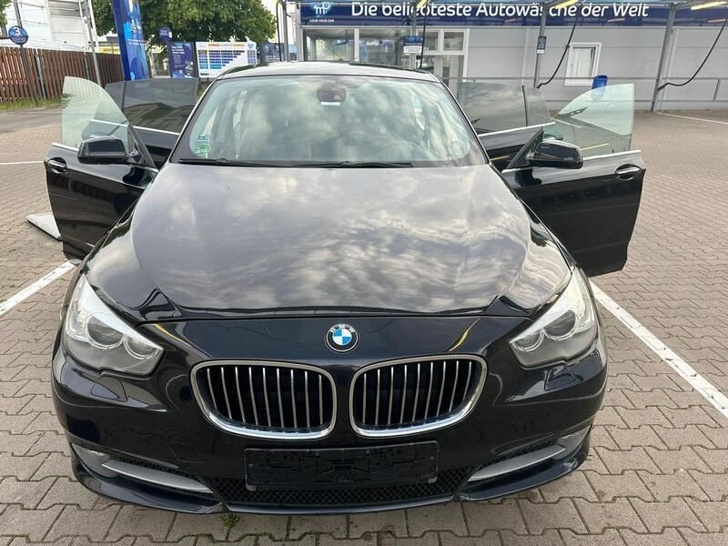 Schwarz Gebraucht 2011 BMW 535 Sport Line Limousine | 12.500 € (Fairer Preis) - Bild 1/4