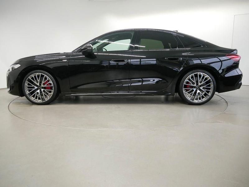 Gebraucht Audi A5 S-Line 204 PS (150 kW) 2025 Mythosschwarz metallic Coupé