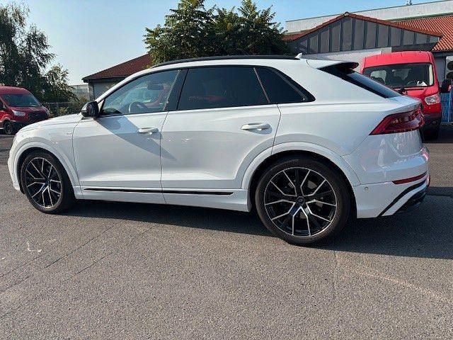 Gebraucht Audi Q8 S-Line 286 PS (210 kW) 2020 Weiß SUV