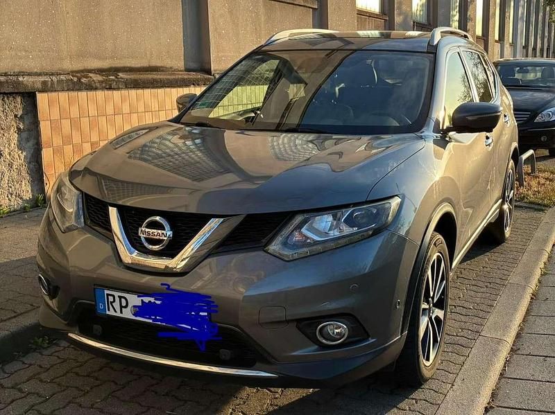 Gebraucht Nissan X-Trail 136 PS (100 kW) 2015 Grau SUV