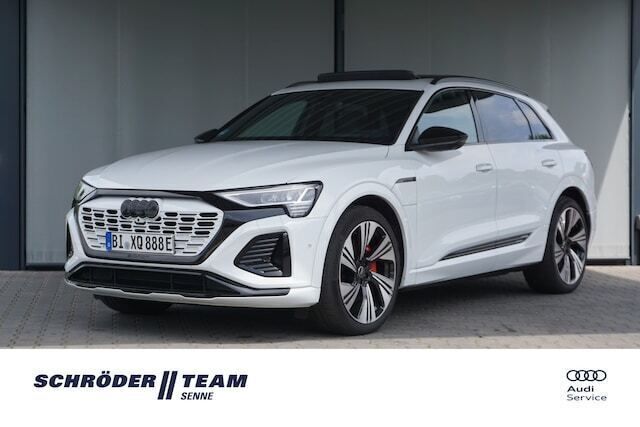 Weiß Gebraucht 2023 Audi Q8 e-tron S-Line SUV | 62.890 € (Fairer Preis) - Bild 1/4
