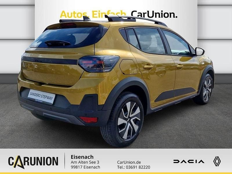 Neu Dacia Sandero Expression 110 PS (80 kW) 2026 Gold Limousine