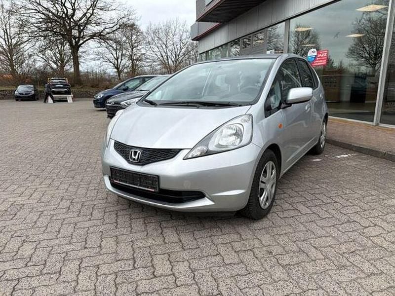 Gebraucht Honda Jazz Trend 90 PS (66 kW) 2011 Silber Kleinwagen
