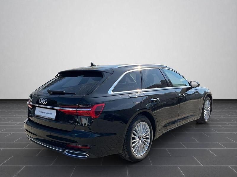 Gebraucht Audi A6 Design 204 PS (150 kW) 2021 Mythosschwarz metallic (metallic) Kombi