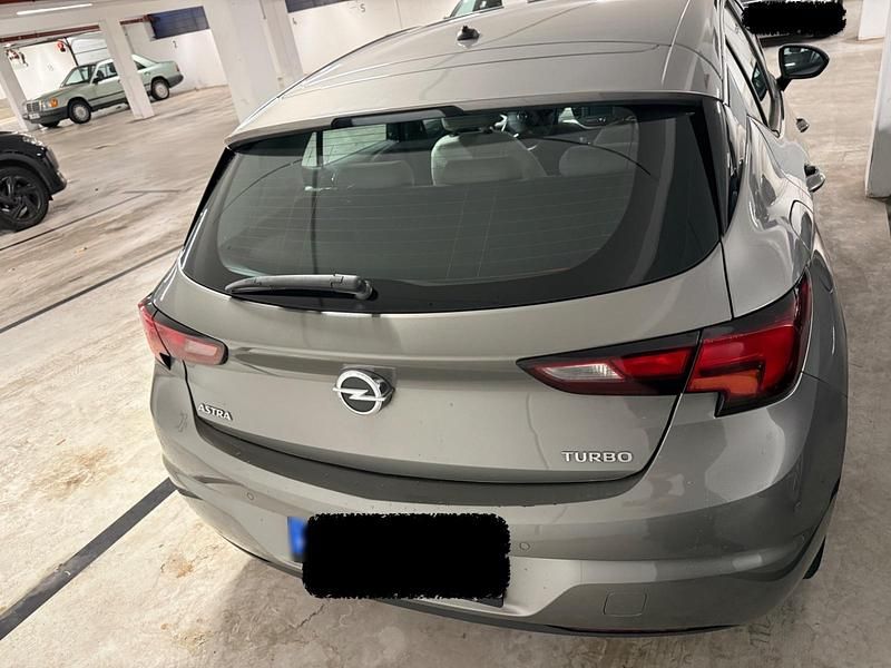 Gebraucht Opel Astra 125 PS (91 kW) 2015 Grau Limousine
