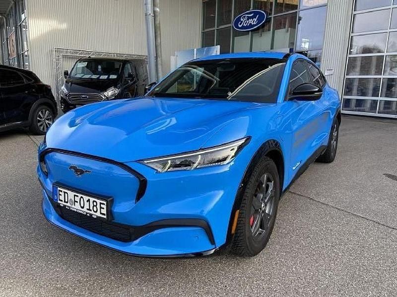 Blau Gebraucht 2022 Ford Mustang Mach-E SUV | 34.989 € (Superpreis) - Bild 1/4