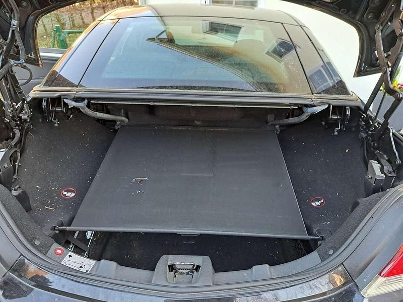 Gebraucht Opel Astra Cabriolet 140 PS (102 kW) 2008 Schwarz Cabrio