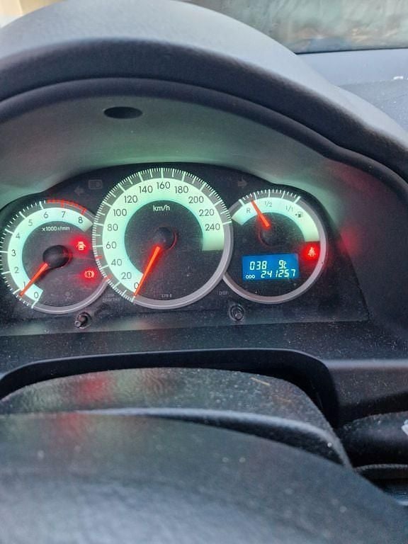 Gebraucht Toyota Corolla Verso Executive 129 PS (94 kW) 2009 Schwarz Van / Kleinbus