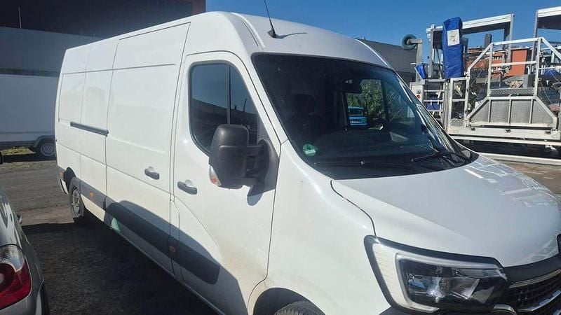 Usata Renault Master 150 CV (110 kW) 2023 Bianco Monovolume