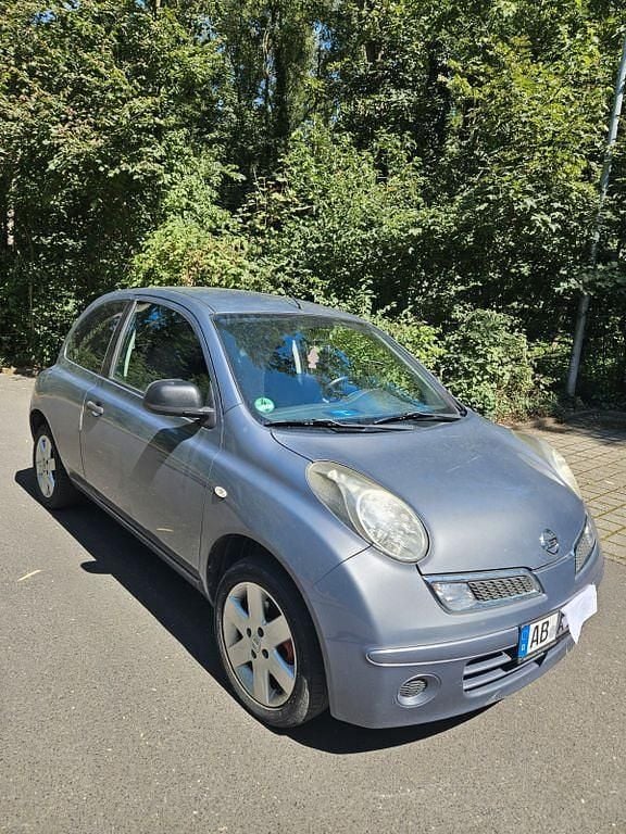 Grau Gebraucht 2009 Nissan Micra Kleinwagen | 2.199 € (Fairer Preis) - Bild 1/4