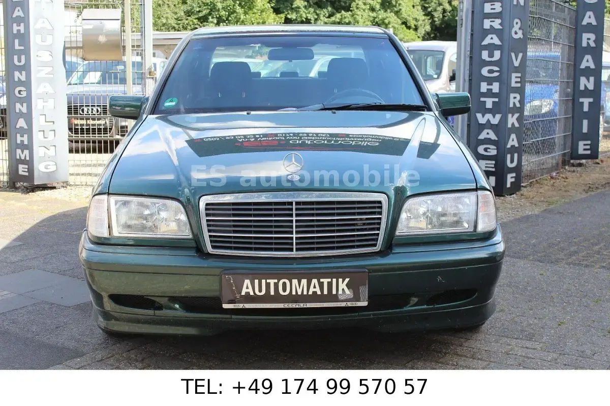 Gebraucht Mercedes C180 122 PS (89 kW) 2000 Other Limousine