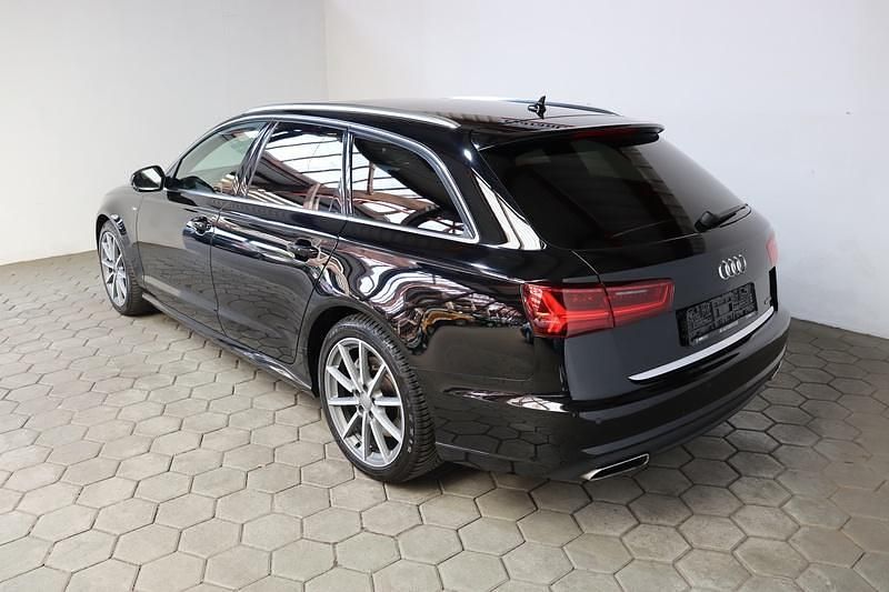Gebraucht Audi A6 Ambiente 272 PS (200 kW) 2015 Schwarz Kombi
