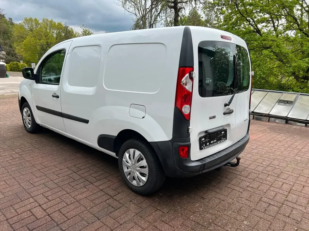 Używany Renault Kangoo 90 KM (66 kW) 2012 Biały Minivan