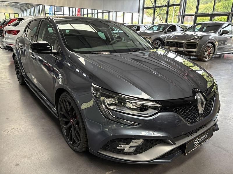 Grau Gebraucht 2019 Renault Mégane IV Trophy Limousine | 27.890 € - Bild 1/4